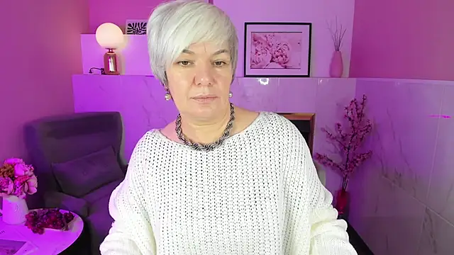 CarmenSoft online show from March 4, 2025, 8:38 pm