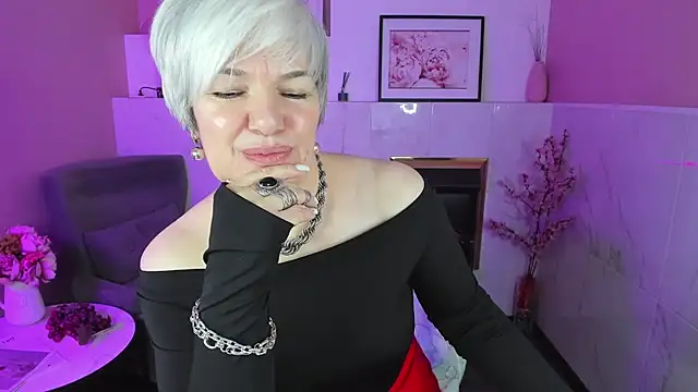 CarmenSoft online show from March 5, 2025, 5:07 am