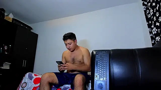 ares sexxx online show from December 13, 2025, 8:04 pm