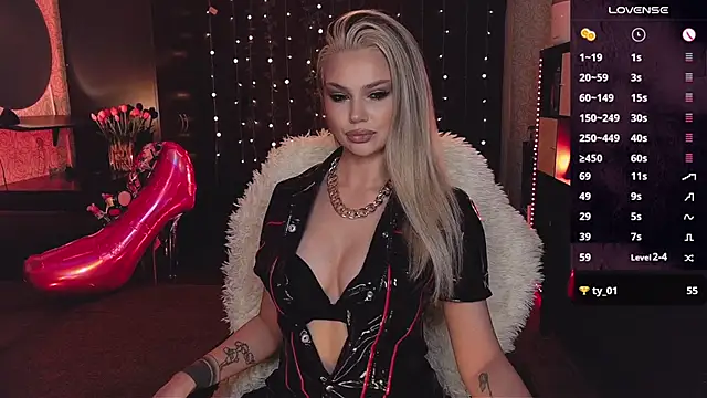 Snapshot of sunshine_vibes chatting on December 8, 2024, 12:51 am sunshine vibes online show from December 8, 2024, 12:51 am