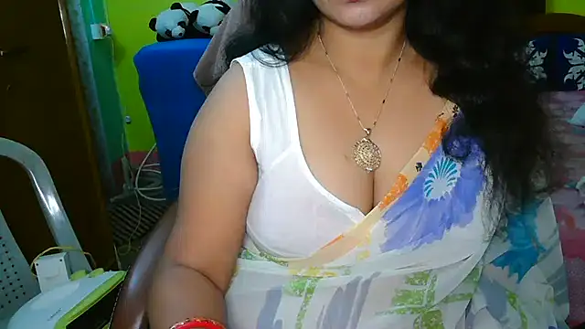 Snapshot of Anushka_21 chatting on December 30, 2024, 3:58 am Anushka 21 online show from December 30, 2024, 3:58 am