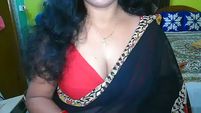 Snapshot of Anushka_21 chatting on January 25, 2025, 7:39 pm Anushka 21 online show from January 25, 2025, 7:39 pm