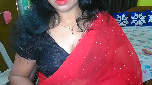 Snapshot of Anushka_21 chatting on February 14, 2025, 7:23 pm Anushka 21 online show from February 14, 2025, 7:23 pm