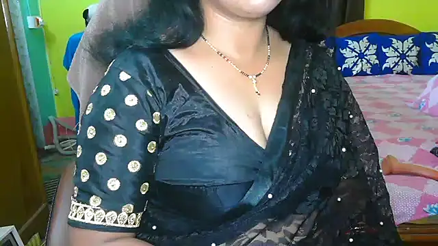 Snapshot of Anushka_21 chatting on February 27, 2025, 7:04 pm Anushka 21 online show from February 27, 2025, 7:04 pm