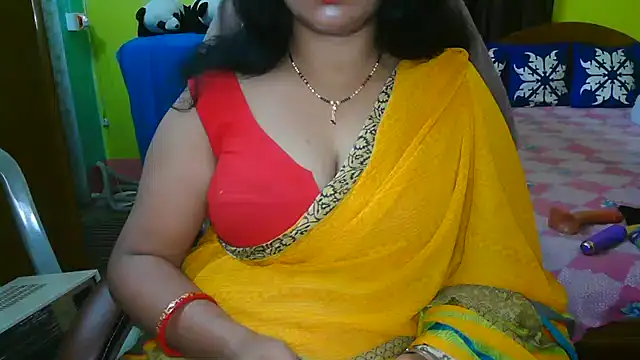 Snapshot of Anushka_21 chatting on March 6, 2025, 7:32 pm Anushka 21 online show from March 6, 2025, 7:32 pm
