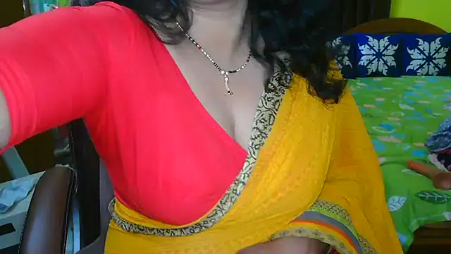 Snapshot of Anushka_21 chatting on March 10, 2025, 2:06 am Anushka 21 online show from March 10, 2025, 2:06 am