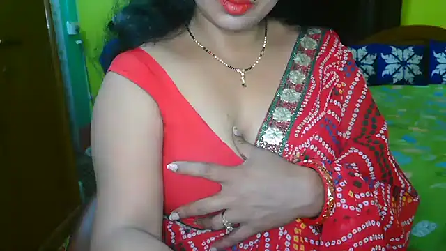Snapshot of Anushka_21 chatting on March 22, 2025, 1:43 am Anushka 21 online show from March 22, 2025, 1:43 am