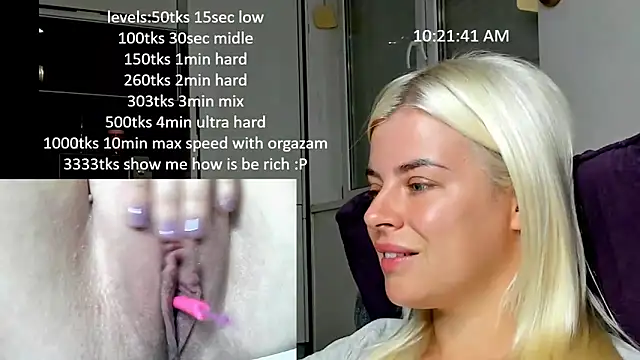 queenofthenighttt online show from October 3, 2025, 8:22 am