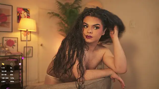 Snapshot of artechloe chatting on February 17, 2026, 3:03 am artechloe online show from February 17, 2026, 3:03 am