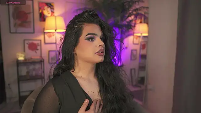 Snapshot of artechloe chatting on February 25, 2026, 2:54 am artechloe online show from February 25, 2026, 2:54 am