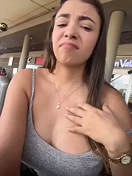 Hall 16 online show from November 25, 2025, 8:09 pm