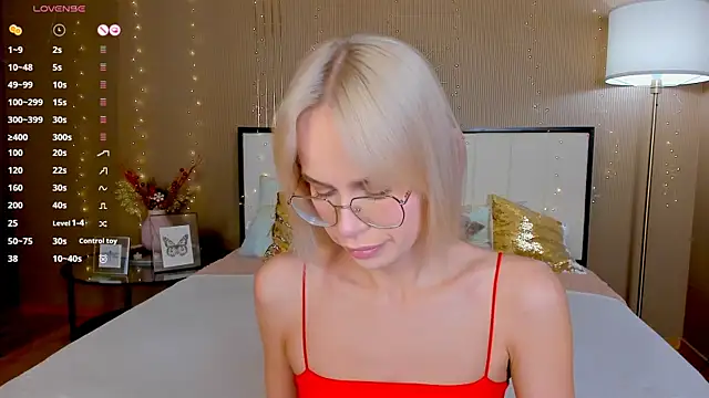 bellatip online show from April 11, 2026, 12:48 am