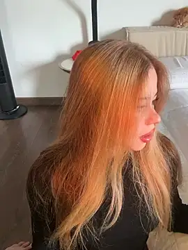 curchez  online show from February 10, 2026, 6:45 pm