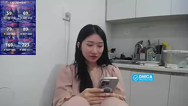 Asiagirll online show from February 6, 2025, 8:13 pm
