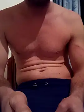 Snapshot of Rolandxxxr chatting on January 11, 2025, 4:57 pm Rolandxxxr online show from January 11, 2025, 4:57 pm