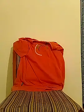 Snapshot of Rolandxxxr chatting on March 16, 2025, 5:39 pm Rolandxxxr online show from March 16, 2025, 5:39 pm