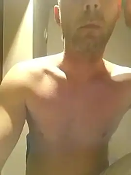 Rolandxxxr online show from February 23, 2026, 8:17 pm