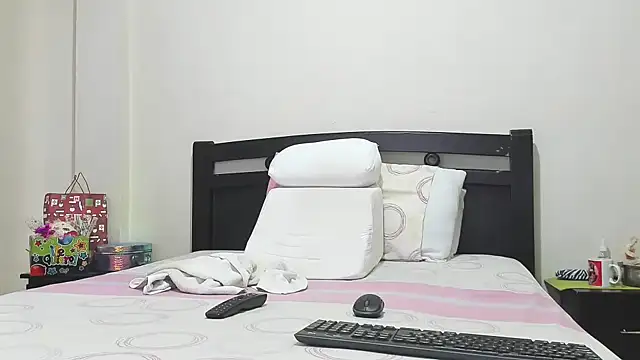 mara2020 69 online show from February 20, 2026, 12:38 pm