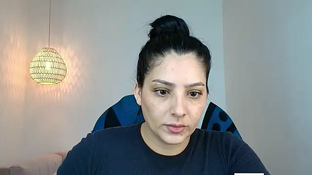 YummyAnna  online show from April 13, 2026, 2:22 pm