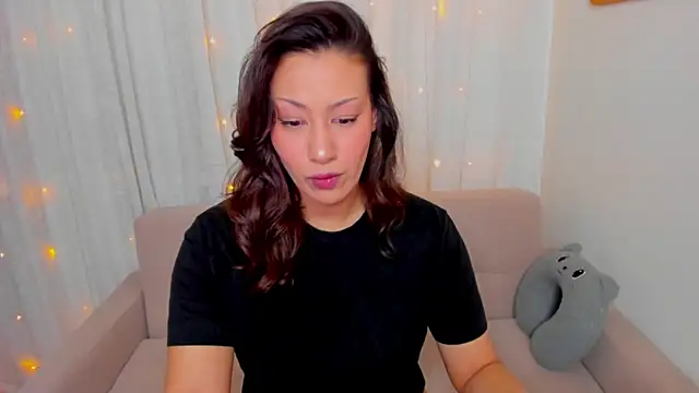 FieryHeart online show from April 12, 2026, 6:57 pm