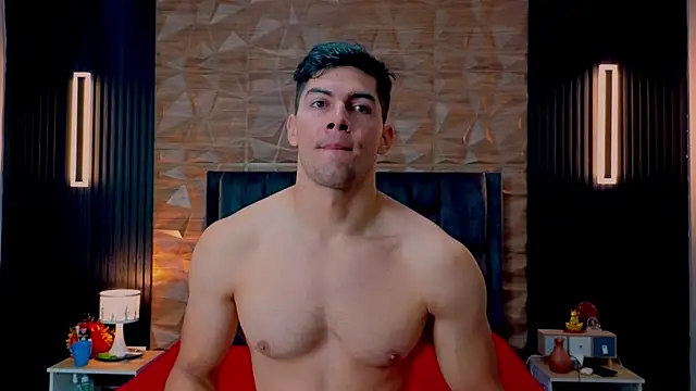 Snapshot of FelipeAndMarcello3 chatting on October 16, 2025, 2:18 pm FelipeAndMarcello3 online show from October 16, 2025, 2:18 pm