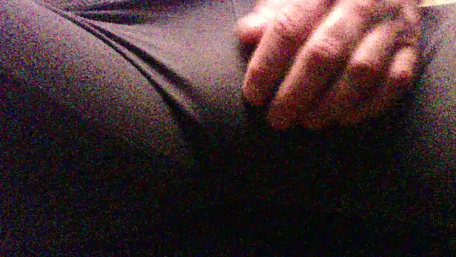 SDtinycok online show from November 1, 2025, 12:07 pm