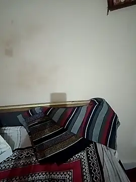 Sweet-Berry online show from January 8, 2025, 6:20 pm