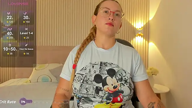 halaaa 1 online show from October 10, 2025, 12:26 pm