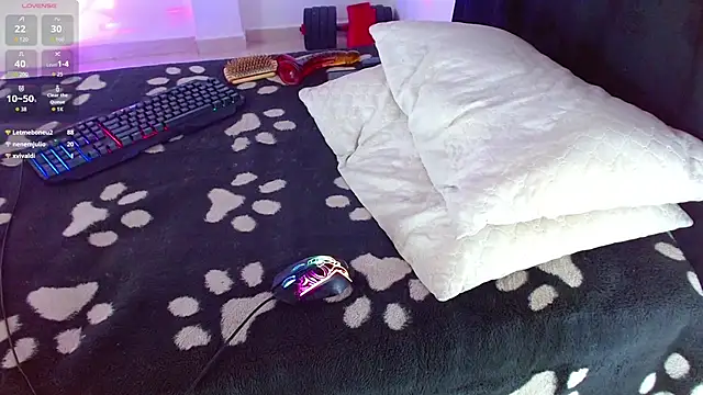 Snapshot of jaramilloali chatting on October 12, 2025, 12:09 am jaramilloali online show from October 12, 2025, 12:09 am