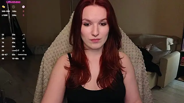 Val lava online show from December 2, 2025, 8:15 pm