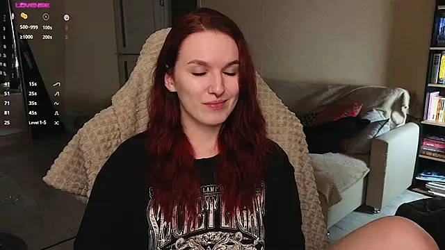 Val lava online show from February 11, 2026, 8:03 pm