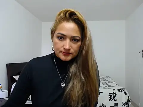 Snapshot of abie_spicy chatting on November 24, 2025, 1:11 pm abie spicy online show from November 24, 2025, 1:11 pm