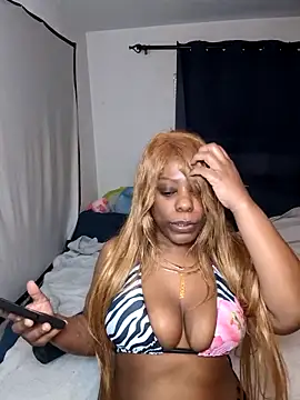 JadaSkyy online show from November 7, 2025, 5:24 pm