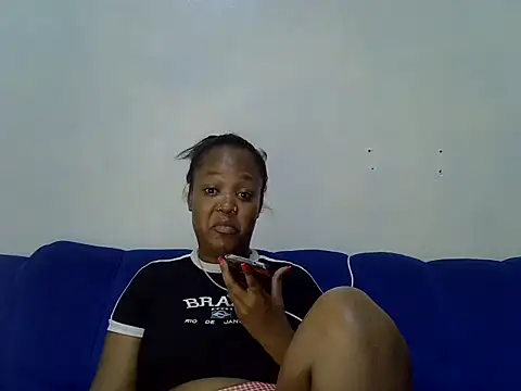 Snapshot of Spice202 chatting on October 13, 2025, 8:09 pm Spice202 online show from October 13, 2025, 8:09 pm