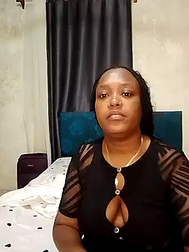 Snapshot of Spice202 chatting on October 29, 2025, 6:20 pm Spice202 online show from October 29, 2025, 6:20 pm