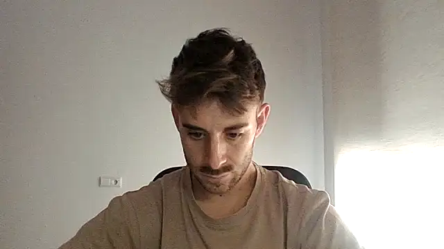 Snapshot of vargas90 chatting on October 8, 2025, 9:07 am vargas90 online show from October 8, 2025, 9:07 am