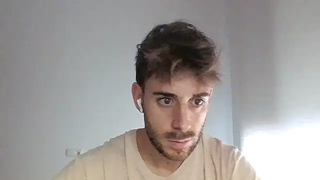 Snapshot of vargas90 chatting on October 22, 2025, 8:47 am vargas90 online show from October 22, 2025, 8:47 am