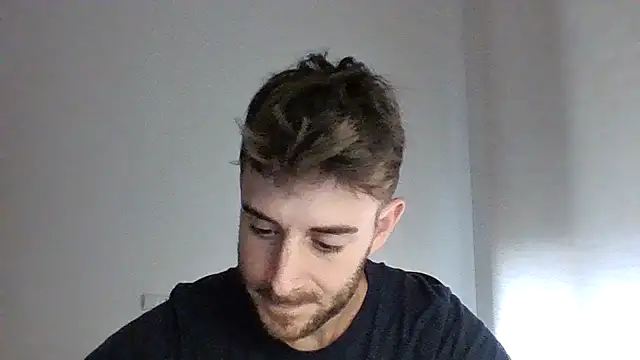 Snapshot of vargas90 chatting on November 3, 2025, 10:16 am vargas90 online show from November 3, 2025, 10:16 am