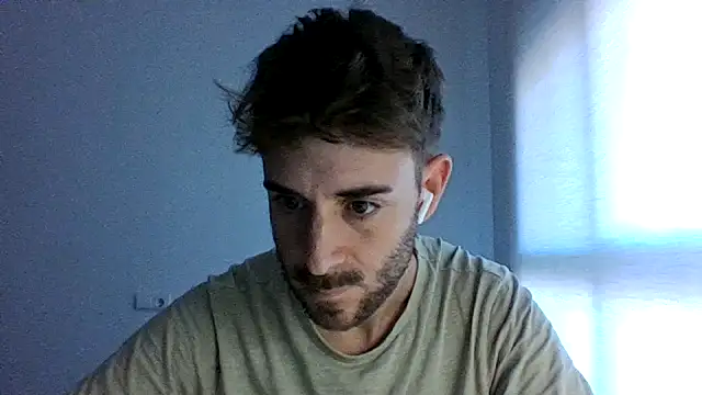 Snapshot of vargas90 chatting on November 17, 2025, 11:49 am vargas90 online show from November 17, 2025, 11:49 am