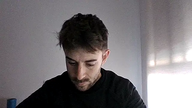 Snapshot of vargas90 chatting on November 28, 2025, 11:35 am vargas90 online show from November 28, 2025, 11:35 am