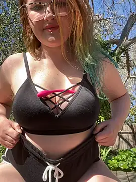 Snapshot of Demure_Whore chatting on September 15, 2025, 3:28 am Demure Whore online show from September 15, 2025, 3:28 am