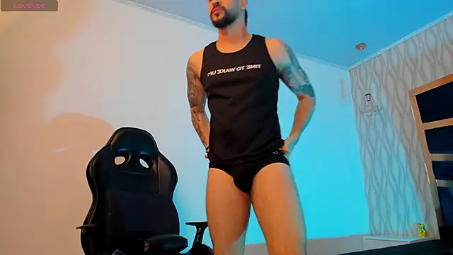 Petesevans online show from November 9, 2025, 1:53 pm