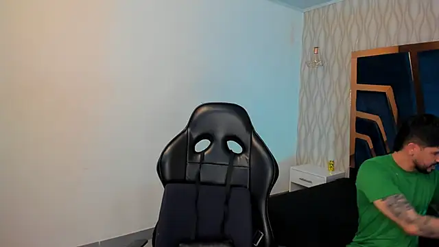 Petesevans online show from November 10, 2025, 11:15 pm