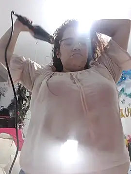 karlythothxh online show from November 28, 2025, 8:11 pm