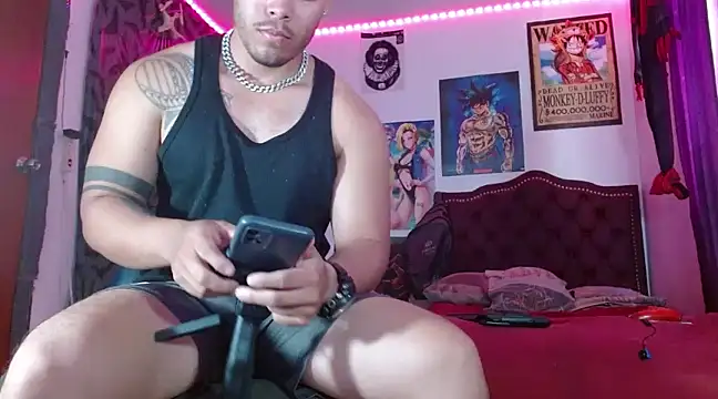 Danielsbigcum online show from December 11, 2024, 1:49 pm