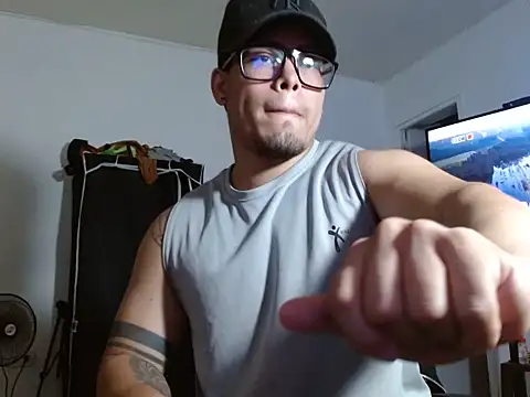 Danielsbigcum online show from July 28, 2026, 3:43 pm