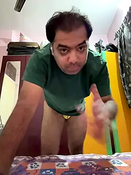 Snapshot of kaustubh45 chatting on September 8, 2025, 6:07 pm kaustubh45 online show from September 8, 2025, 6:07 pm