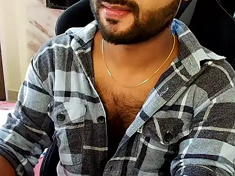 SHENOY3 online show from October 9, 2025, 4:32 am