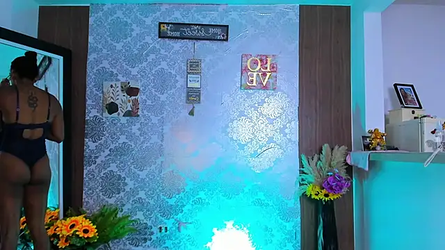 Snapshot of kelly_thomson chatting on September 30, 2025, 11:43 pm kelly thomson online show from September 30, 2025, 11:43 pm