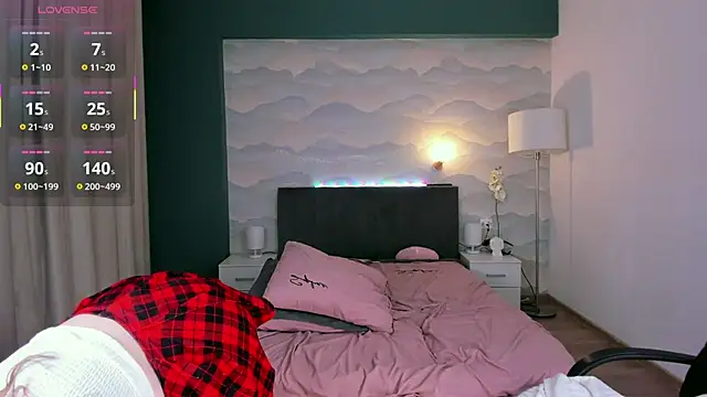 Tori cat online show from November 22, 2025, 3:00 pm